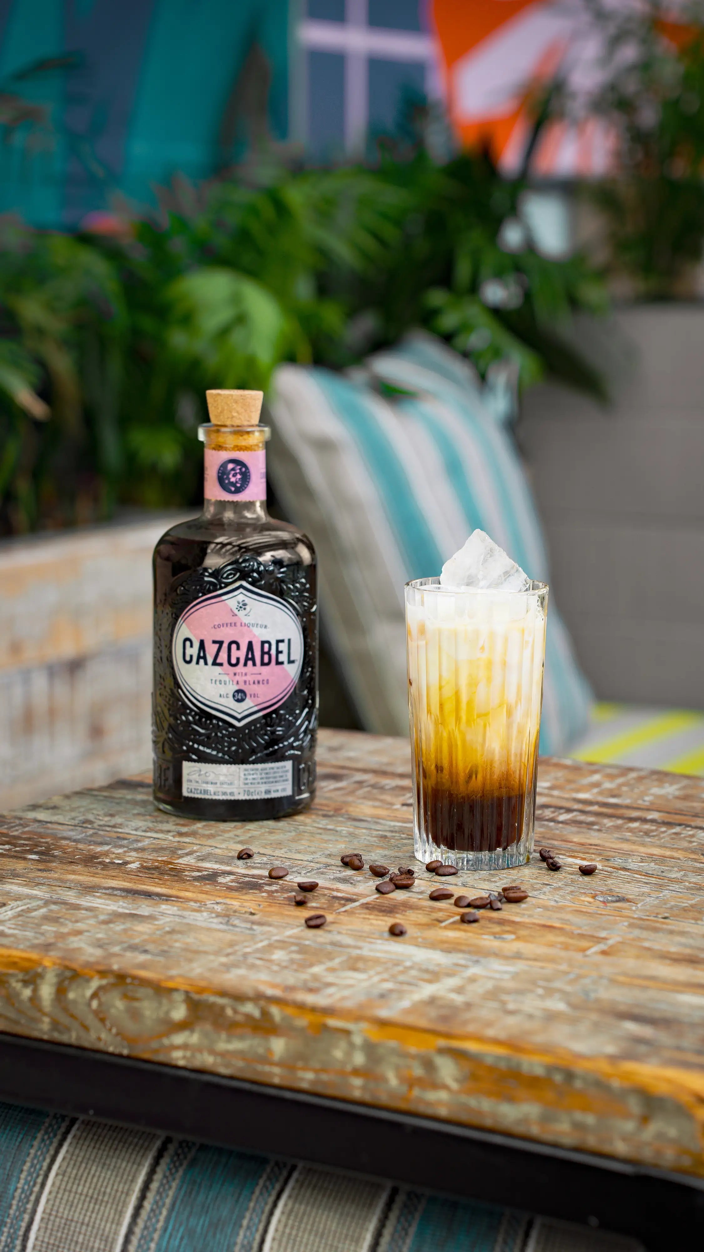Iced Mexican Latte – Cazcabel Tequila